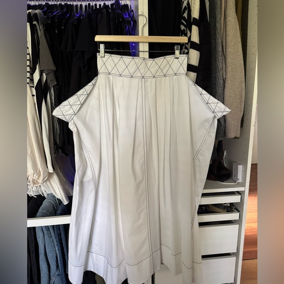 Tory Burch brand new 2023 resort, diamond top stitch, poplin skirt - Picture 1 of 2